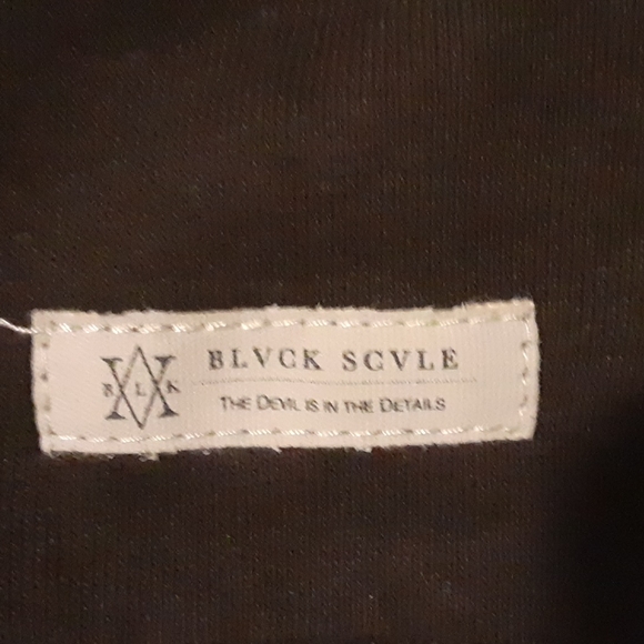 Mens XL black scale varsity jacket - Picture 4 of 6
